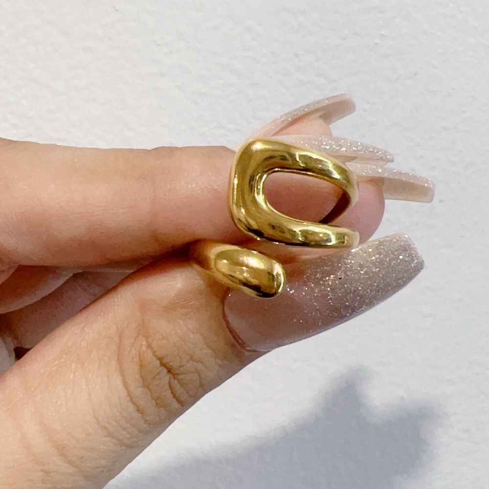 Trendy Gold-Tone Women's Ring